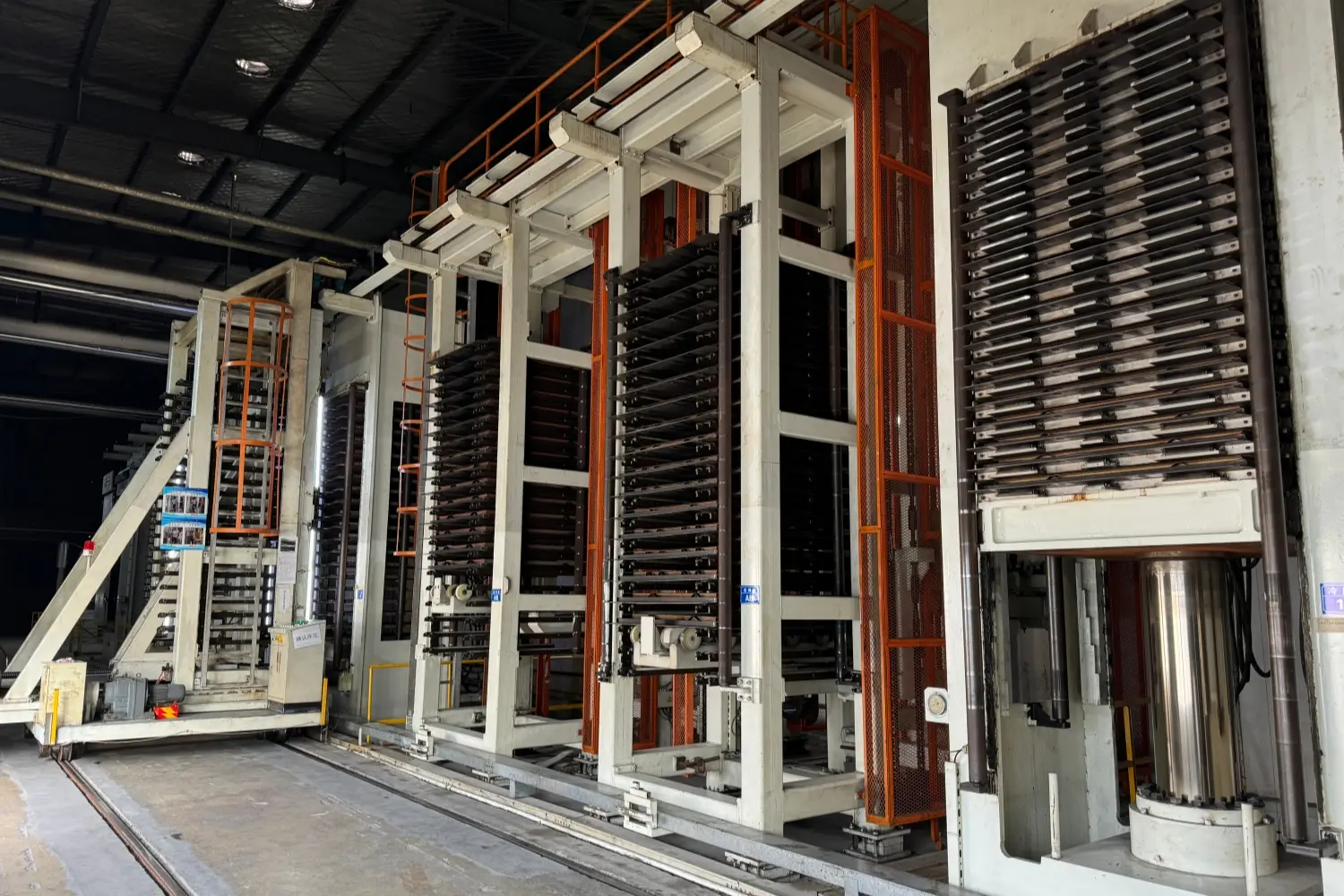 Types-of-Fiberglass-Sheets